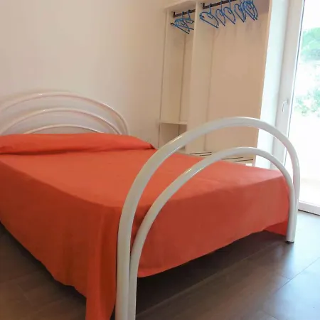 In 38305 Apartamento *